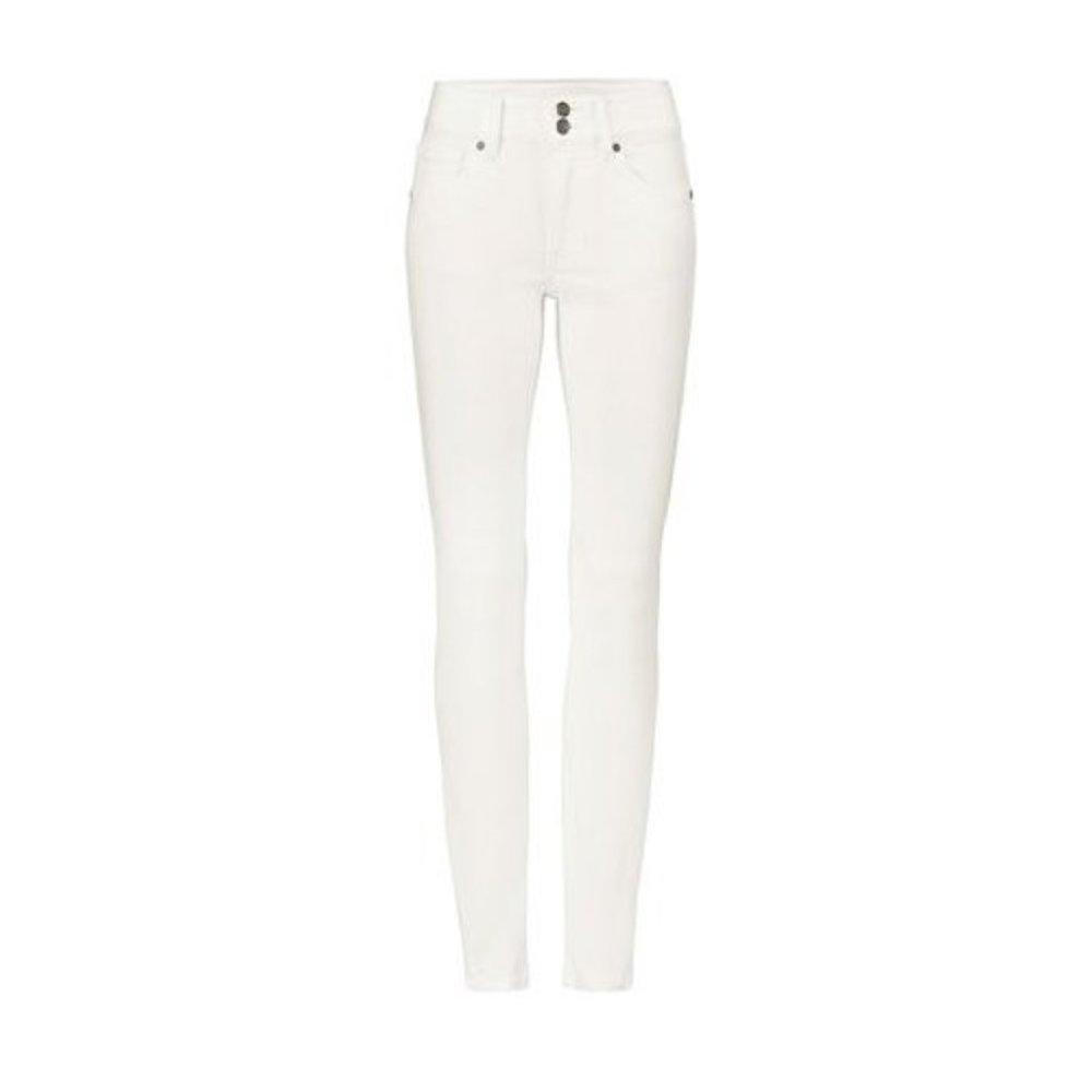 cabi, two button Cinch skinny